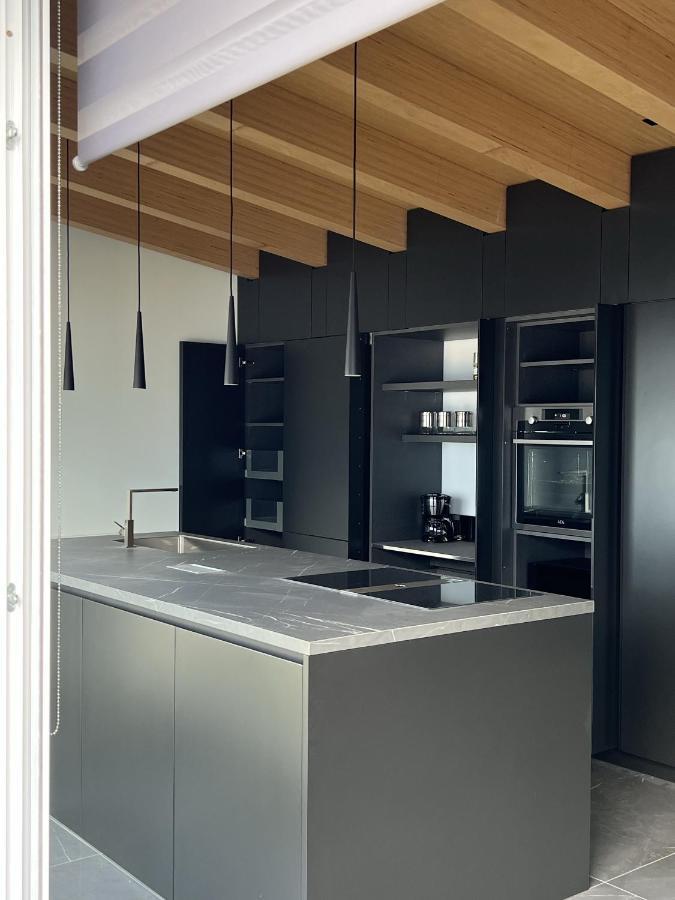 Luxury Lakefront Penthouse Lezzeno Eksteriør bilde